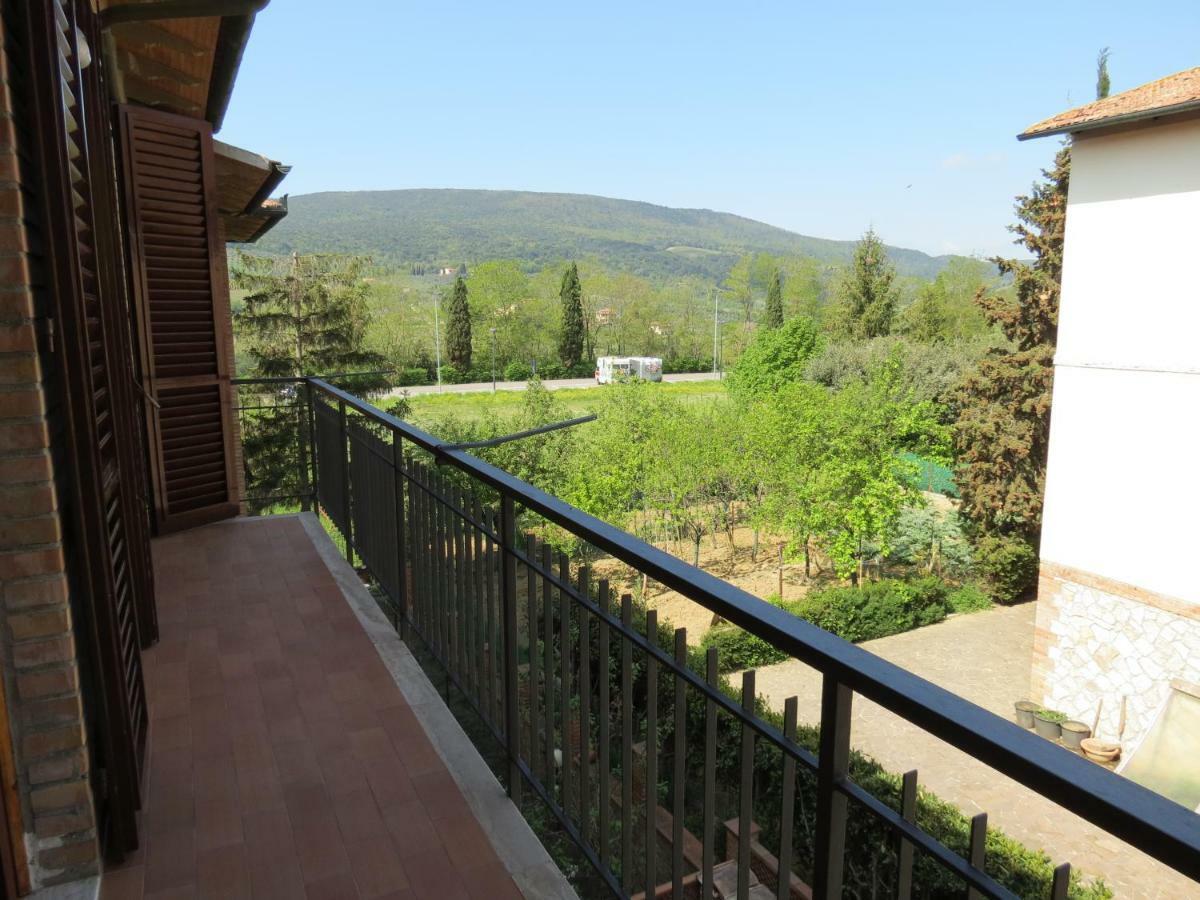 Casa Giovanni Σαν Τζιμινιάνο Εξωτερικό φωτογραφία